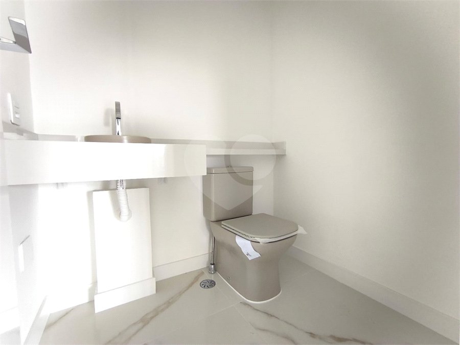 Apartamento à venda ou para alugar com 3 suítes em Água Branca, São Paulo, SP