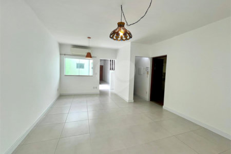 Casa Térrea à venda com 3 quartos, sendo 1 suíte,  em Cidade Universitária, Campinas, SP