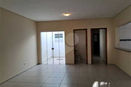 Casa para alugar com 3 quartos, sendo 1 suíte,  em João XXIII, Vinhedo, SP