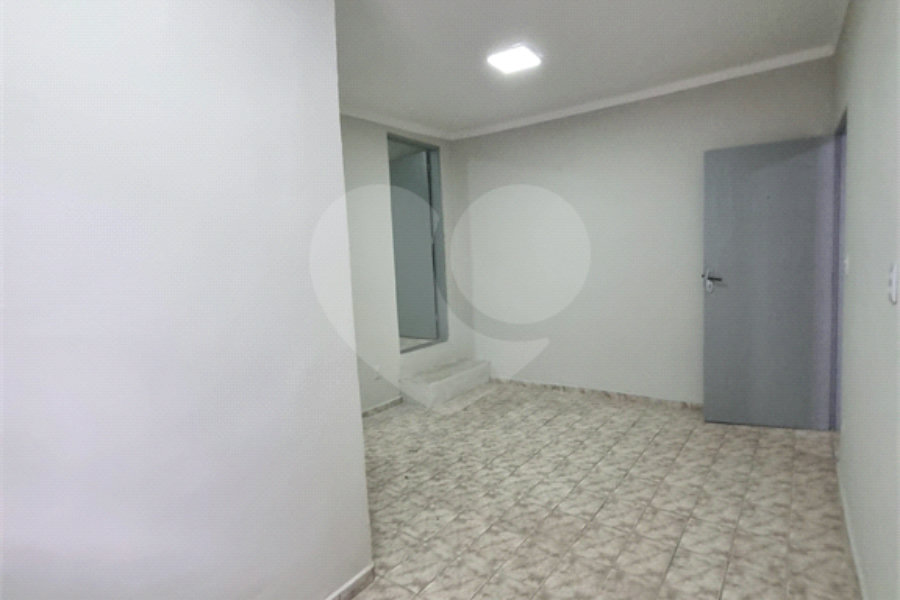 Casa de Vila para alugar com 2 quartos em Vila Nova Cachoeirinha, São Paulo, SP