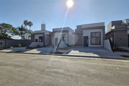 Casa de Vila à venda com 3 quartos, sendo 1 suíte, em Caetetuba, Atibaia, SP