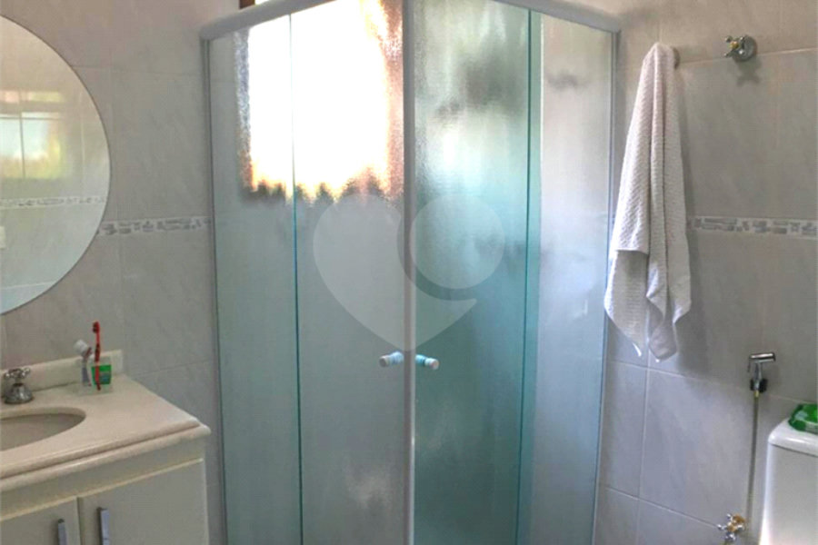 Sobrado à venda com 4 quartos, sendo 3 suítes, em Horto Florestal, São Paulo, SP