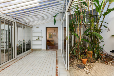 Casa à venda com 6 quartos, sendo 4 suítes, em Butantã, São Paulo, SP