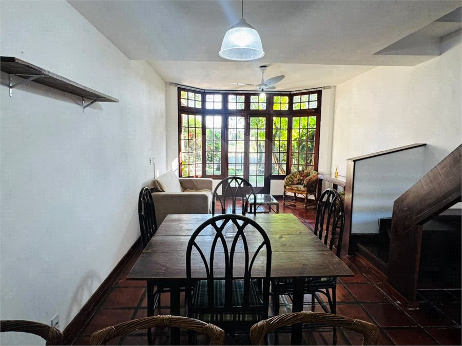 Casa em condomínio para alugar com 2 quartos em Marina, Armação dos Búzios, RJ