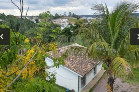 Chácara à venda ou para alugar com 4 quartos, sendo 1 suíte, em Vila Omízollo, Louveira, SP