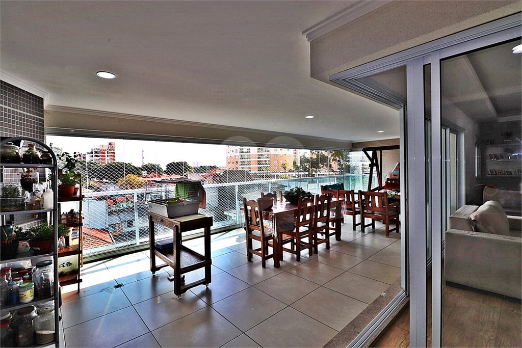 Apartamento à venda com 3 suítes em Santa Teresinha, São Paulo, SP