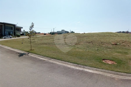 Terreno à venda no condomínio Campo de Toscana, Vinhedo - SP
