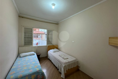 Casa à venda com 3 quartos, sendo 1 suíte,  em Jardim Imperador, Guarulhos, SP