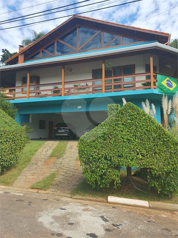 Casa à venda ou para alugar com 4 suítes em Vila Machado, Mairiporã, SP