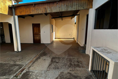 Casa à venda com 2 quartos, sendo 1 suíte,  em Jardim Aeroporto, Ponta Porã, MS