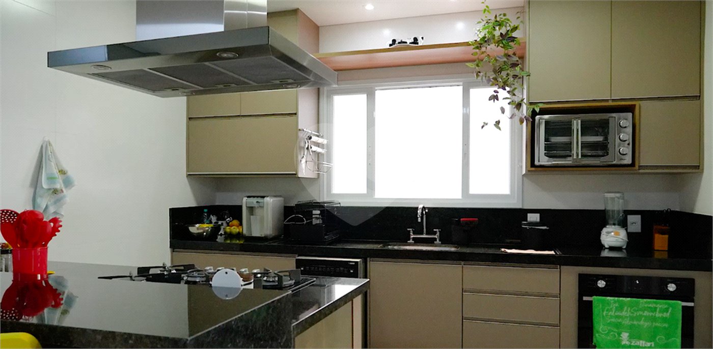 Casa à venda com 3 suítes no condomínio Residencial Terras de Vinhedo, Vinhedo - SP