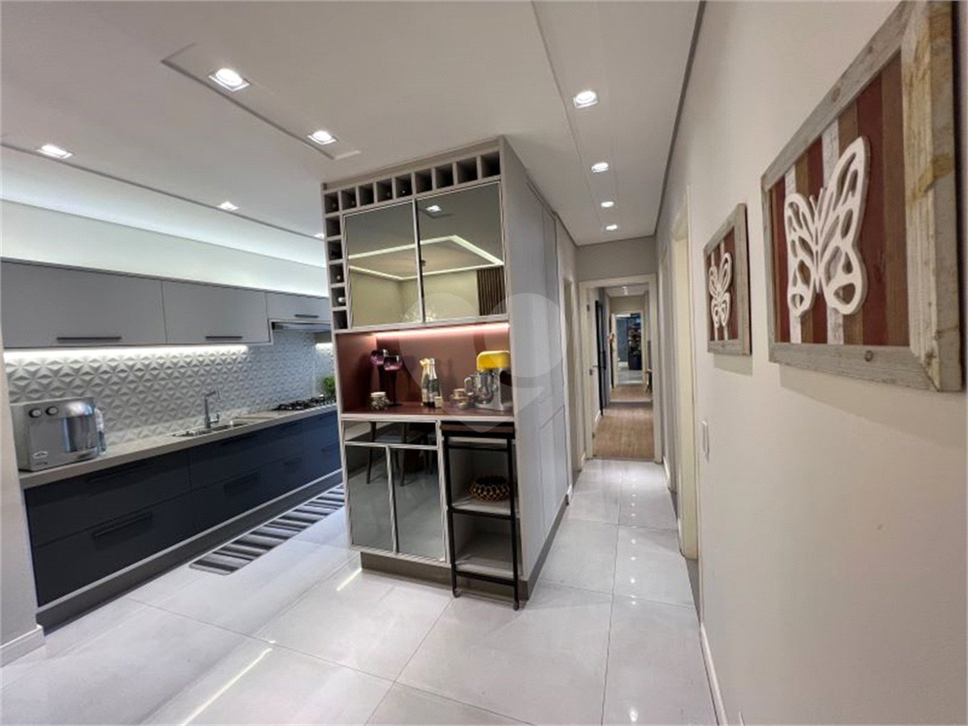 Apartamento à venda com 3 quartos, sendo 1 suíte, em Capela, Vinhedo, SP