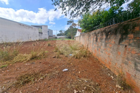 Terreno à venda em Vila Carolina, Itapetininga, SP