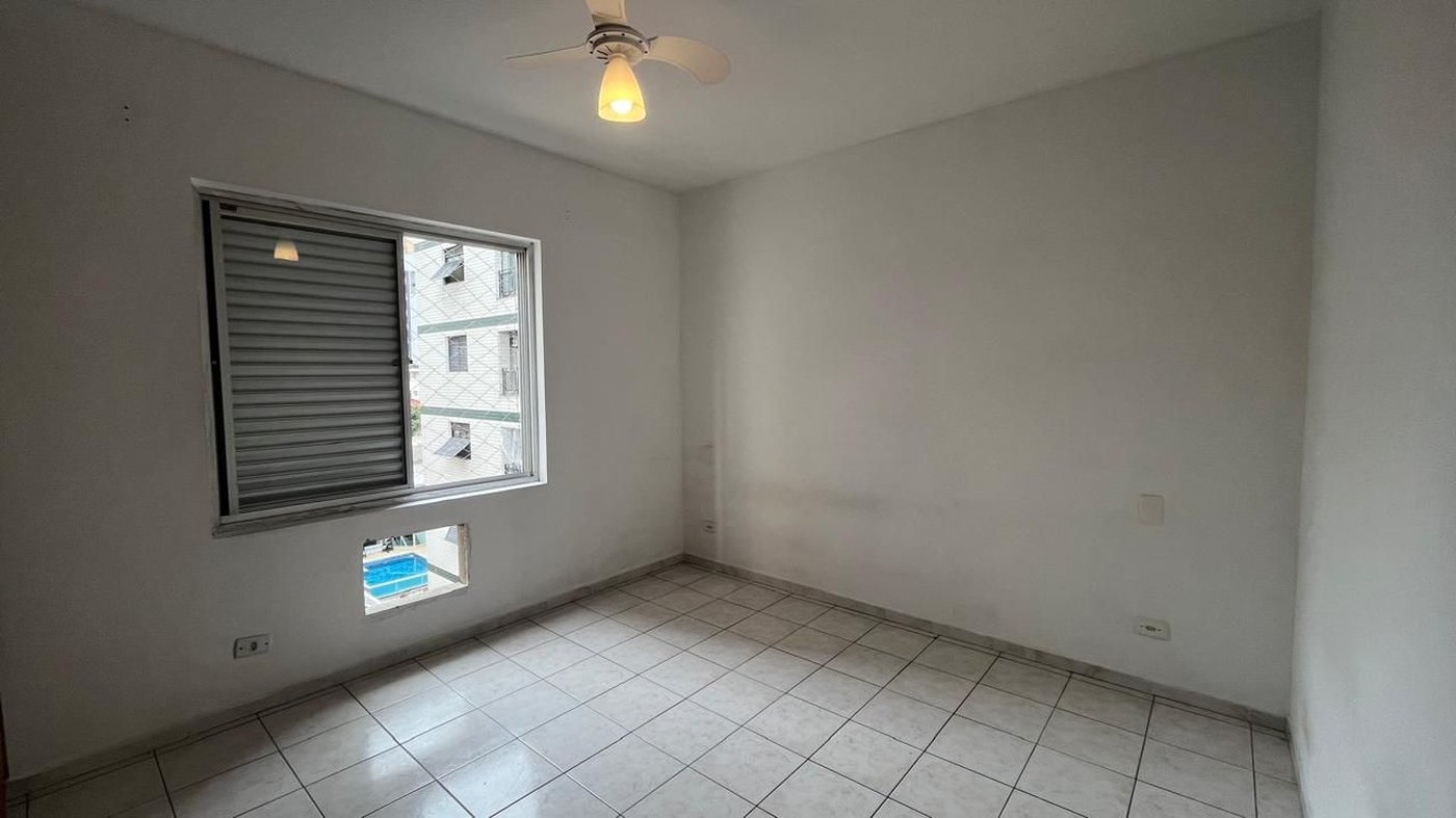 Apartamento com 2 dormitórios à venda, 90 m² por R$ 560.000,00 - Gonzaga - Santos/SP