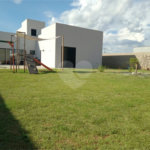 Casa à venda com 3 quartos, sendo 1 suíte, no condomínio Village Ipanema Ii, Araçoiaba da Serra - SP