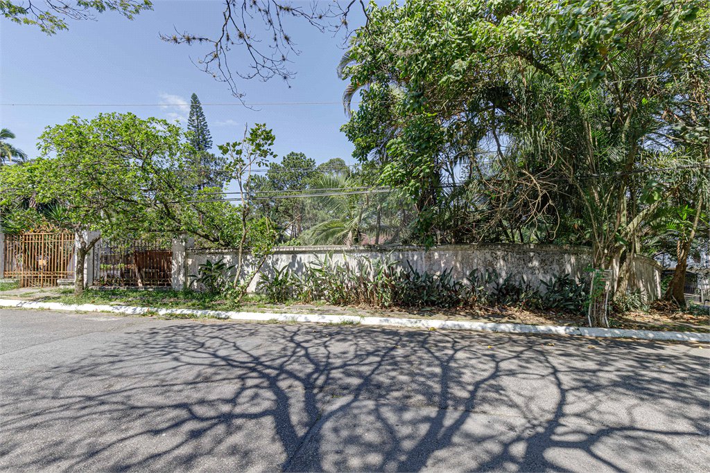 Terreno à venda com 1 quarto em Jardim Marajoara, São Paulo, SP