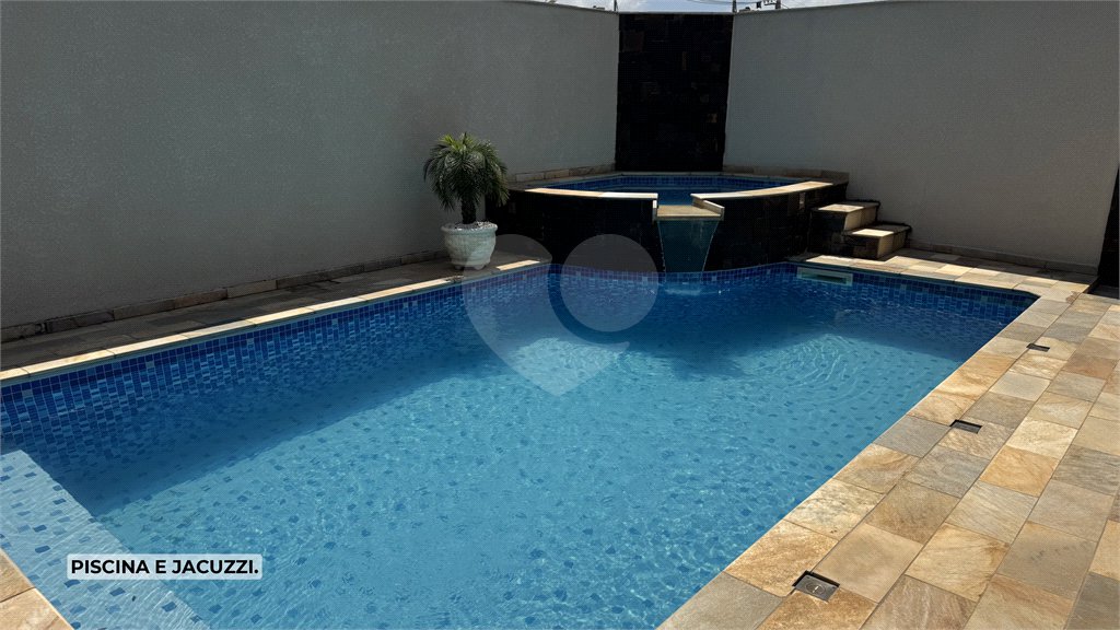 Casa à venda com 3 quartos, sendo 1 suíte, em Vila Rica, Atibaia, SP
