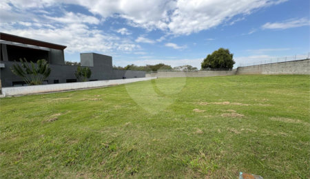 Terreno à venda no condomínio Saint Patrick, Sorocaba - SP