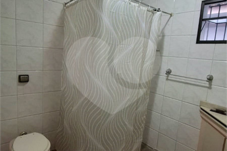 Sobrado à venda com 3 quartos, sendo 1 suíte,  em Jardim São Paulo(zona Norte), São Paulo, SP