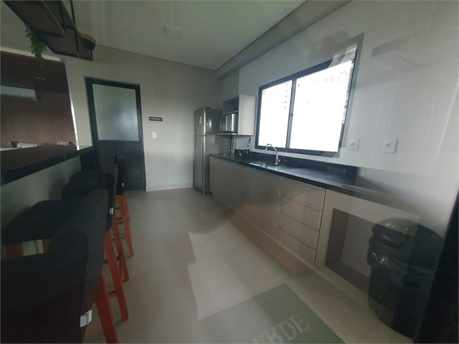 Apartamento para alugar com 2 quartos, sendo 1 suíte, em Jardim Guarujá, Sorocaba, SP