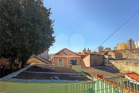 Sobrado à venda com 3 quartos em Chora Menino, São Paulo, SP