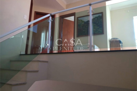 Sobrado à venda com 3 quartos, sendo 1 suíte,  em Wanel Ville, Sorocaba, SP