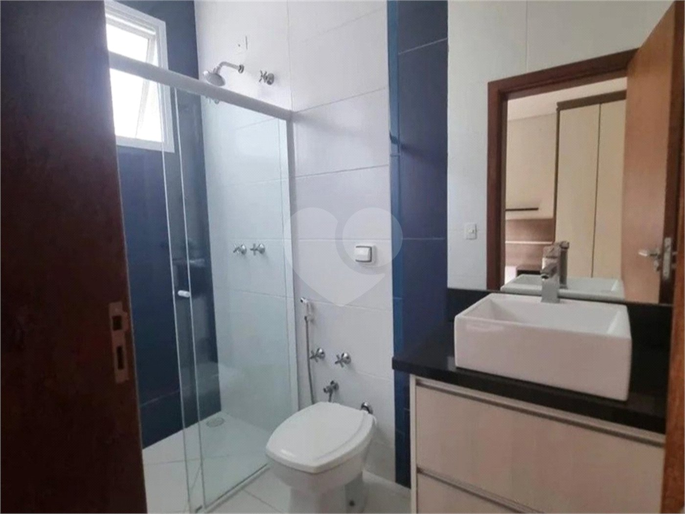 Casa à venda com 4 suítes no condomínio Mont Blanc, Sorocaba - SP