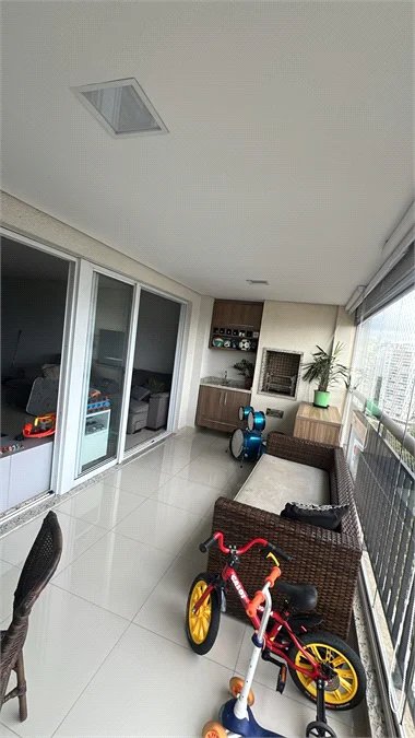 Apartamento à venda com 2 suítes em Parque Reboucas, São Paulo, SP