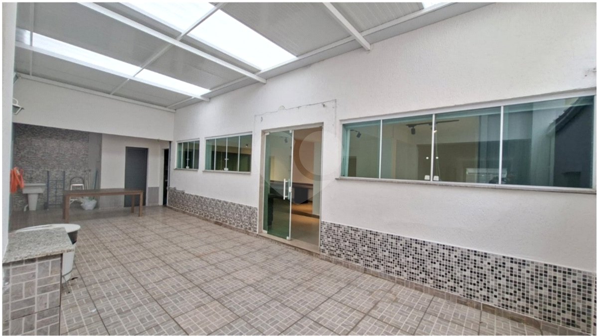 Sobrado para alugar com 4 suítes,  em Vila Guilherme, São Paulo, SP