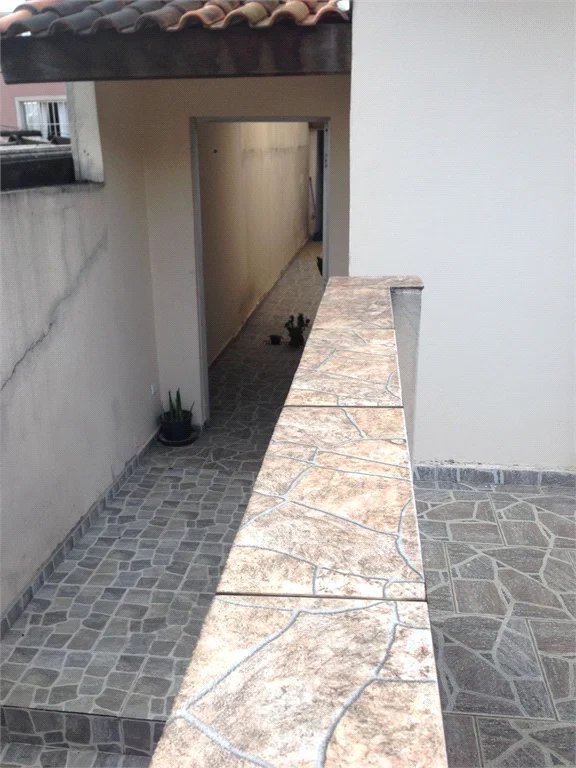 Sobrado à venda com 4 quartos, sendo 1 suíte, em Jardim Celeste, São Paulo, SP