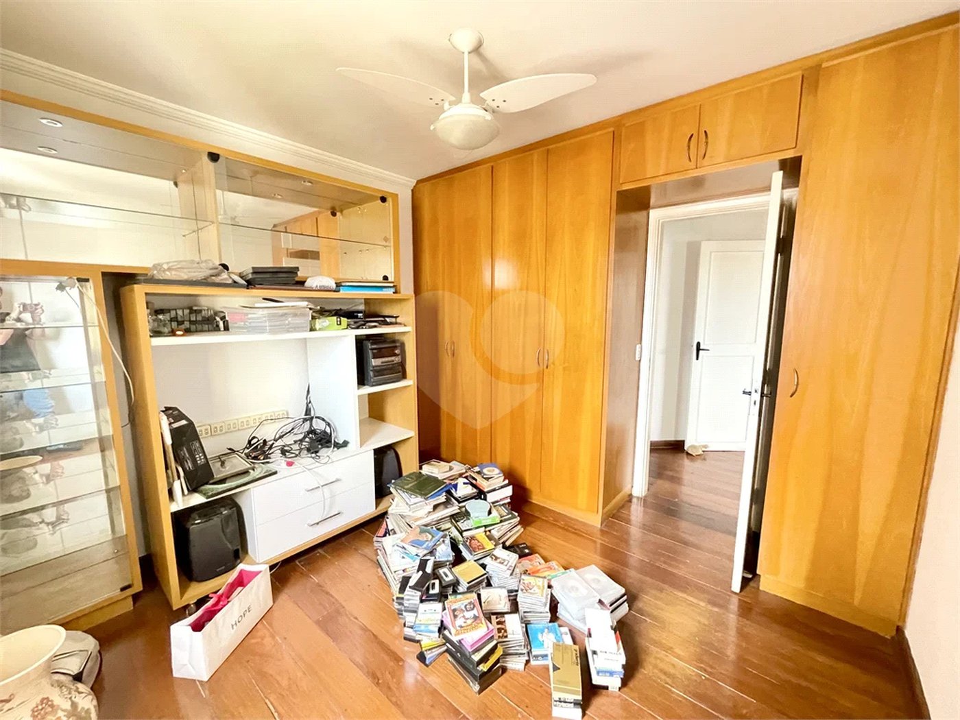 Apartamento à venda com 3 quartos, sendo 2 suítes,  em Água Fria, São Paulo, SP