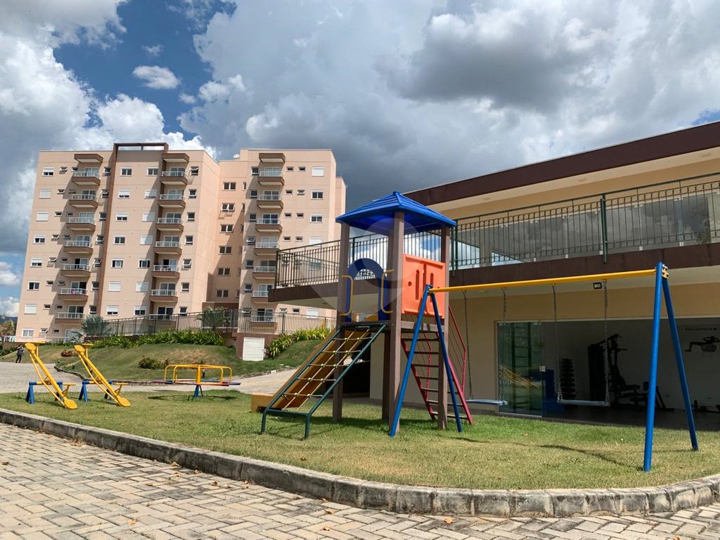 Apartamento à venda com 2 quartos, sendo 1 suíte, em Caetetuba, Atibaia, SP