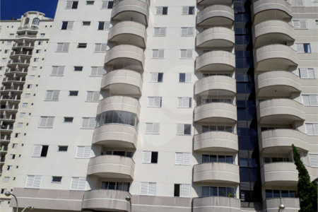 Apartamento à venda com 3 quartos, sendo 1 suíte, em Jardim Esplanada, São José dos Campos, SP
