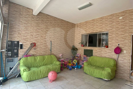 Sobrado à venda com 4 quartos em Eldorado, São Paulo, SP