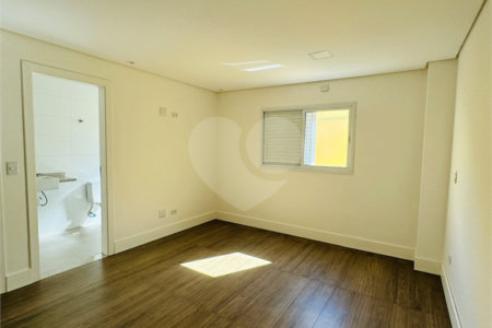 Apartamento à venda com 3 suítes em Baeta Neves, São Bernardo do Campo, SP