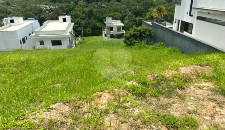 Terreno à venda no condomínio Brisa 1, Mogi das Cruzes - SP
