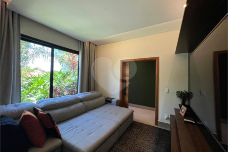 Casa à venda com 3 suítes no condomínio Vinhas da Vista Alegre - Lado Sede, Vinhedo - SP