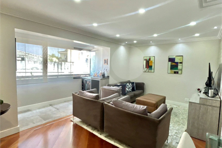 Apartamento à venda com 3 quartos, sendo 1 suíte, em Jardim São Paulo(zona Norte), São Paulo, SP