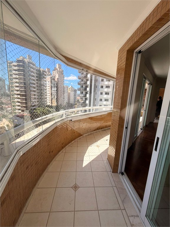 Apartamento à venda com 3 suítes em Santana, São Paulo, SP