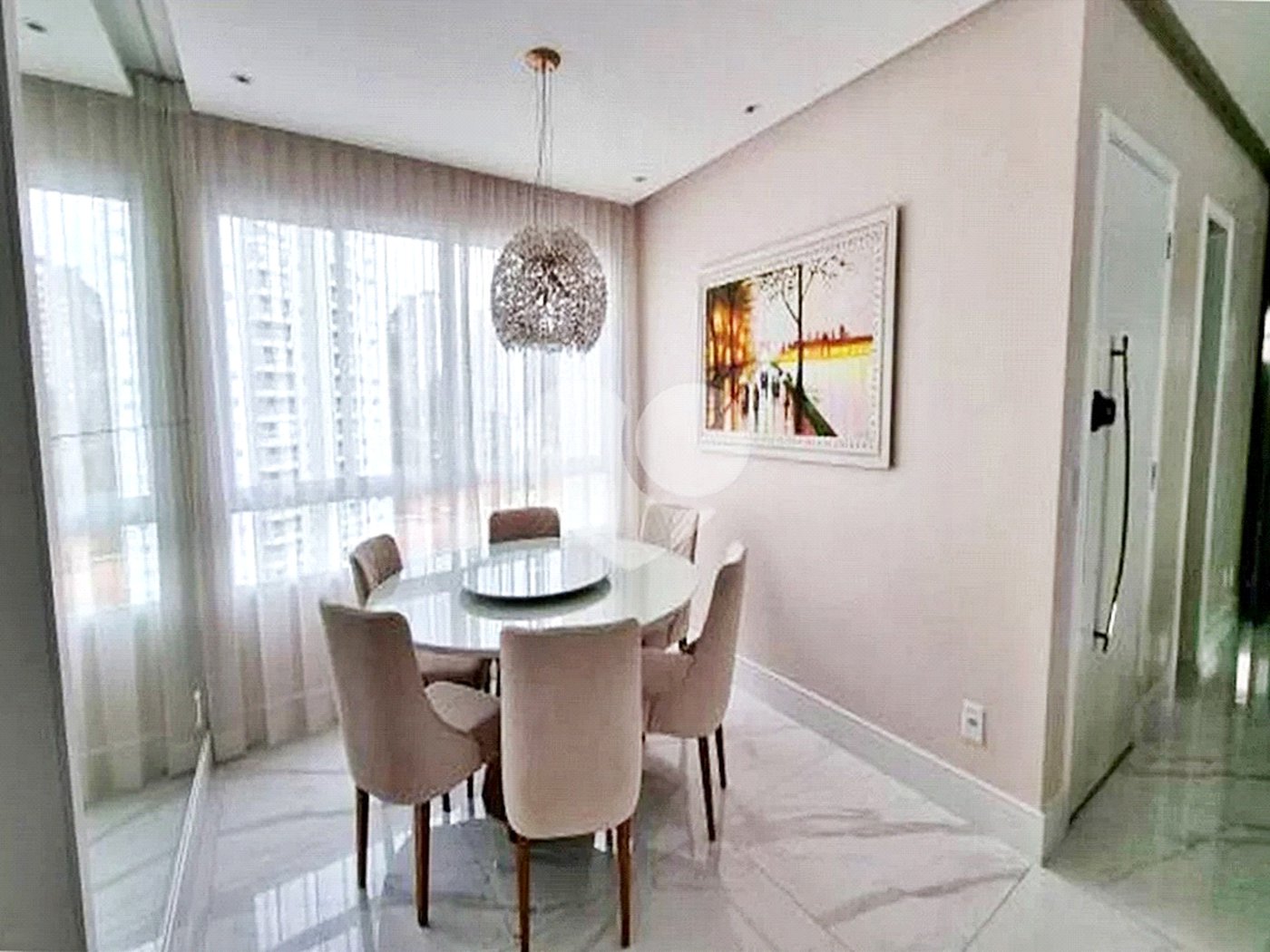 Apartamento à venda com 3 suítes em Vila Andrade, São Paulo, SP