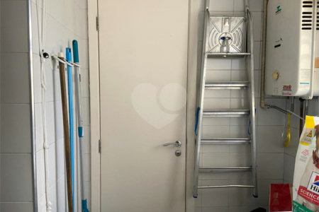 Apartamento à venda com 3 quartos, sendo 1 suíte, em Vila Suzana, São Paulo, SP