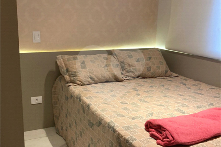 Casa à venda com 2 quartos no condomínio Romao Freire, São Paulo - SP