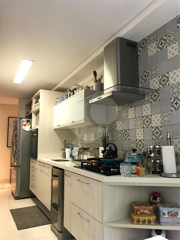 Apartamento à venda com 3 quartos, sendo 1 suíte,  em Lar São Paulo, São Paulo, SP