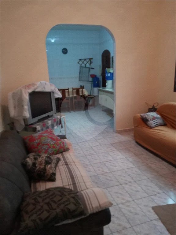 Casa Térrea à venda com 2 quartos, sendo 1 suíte, no Centro, Itanhaém, SP