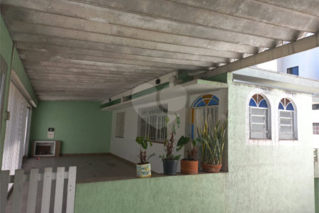 Casa à venda com 3 quartos em Vila Ipojuca, São Paulo, SP