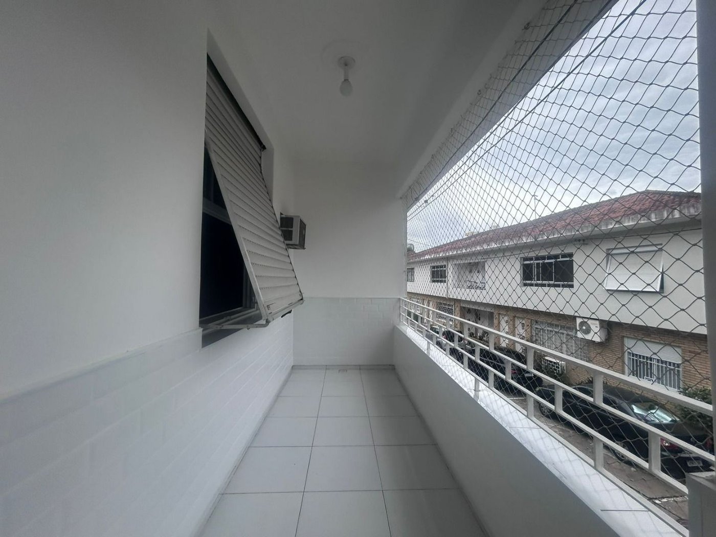 Casa com 2 dormitórios para alugar, 120 m² por R$ 5.000,00/mês - Encruzilhada - Santos/SP
