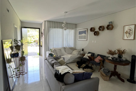 Casa à venda com 3 suítes no condomínio Acmti - Colinas do Mosteiro, Terras de Itaici e Recanto dos Pássaros, Indaiatuba - SP