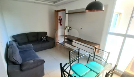 Apartamento à venda com 2 quartos em Jardim Karolyne, Votorantim, SP