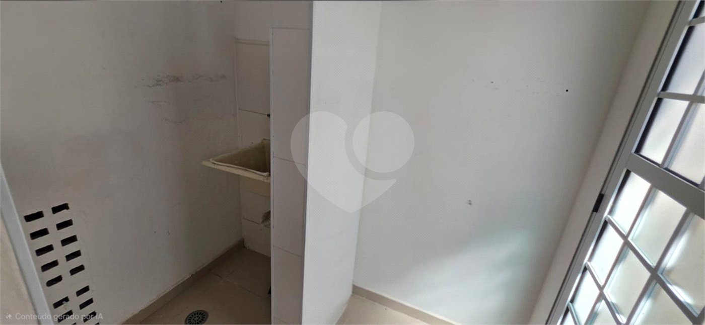 Casa Térrea à venda ou para alugar com 8 quartos, sendo 4 suítes, em Vila Pereira Barreto, São Paulo, SP