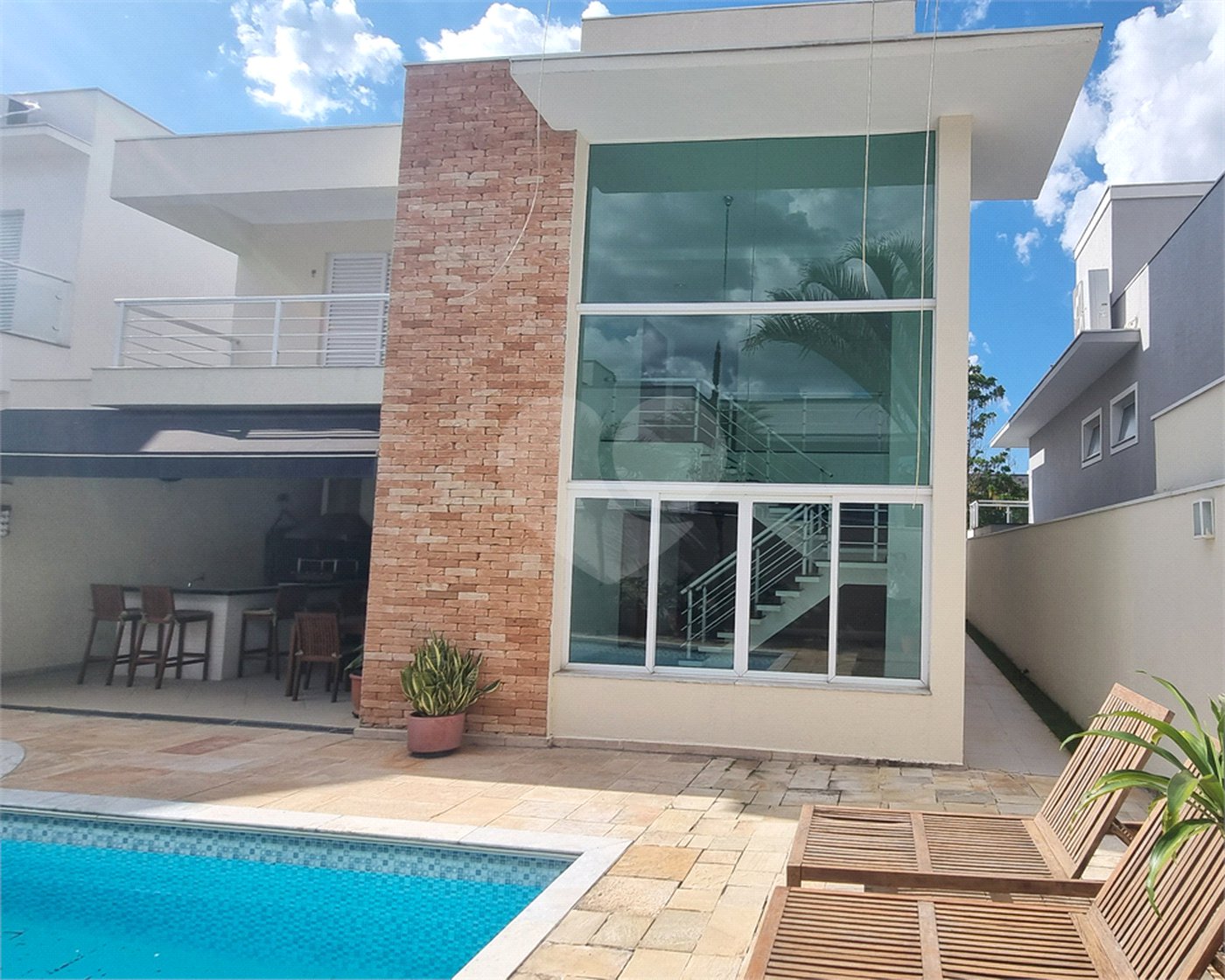 Casa à venda com 4 suítes no condomínio Mont Blanc, Sorocaba - SP
